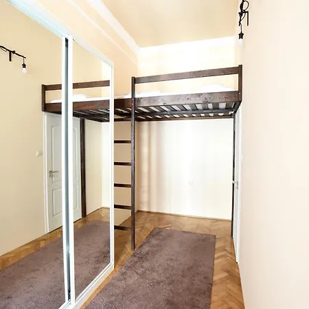 Hotel Budget By Hi5 - Október 6 Str 4