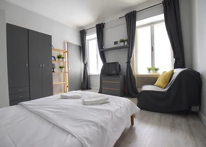 Budget By Hi5 - Október 6 Str 4 Budapest