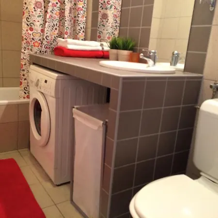 Apartment Budget By Hi5 - Oktober 6 Str 4 *