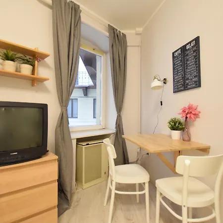 Budget By Hi5 - Oktober 6 Str 4 Apartment *